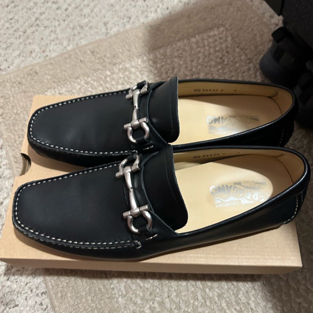ferragamo parigi 9d